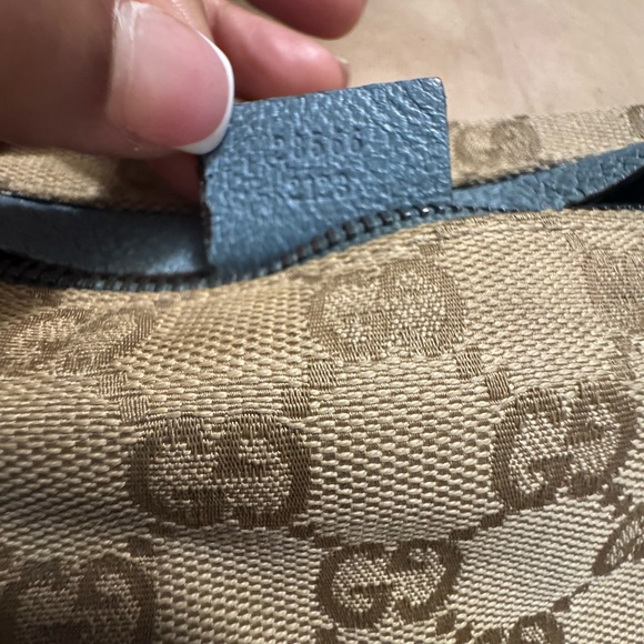 Authentic classic gucci belt bag - Picture 7 of 7
